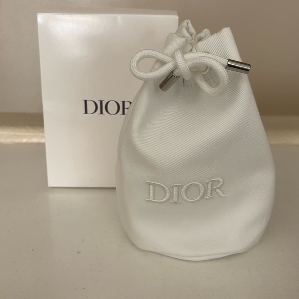DIOR travel pouch/cosmetic bag with box